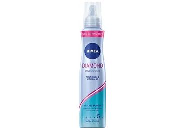 Juuksevaht NIVEA Diamond Volume 150ml