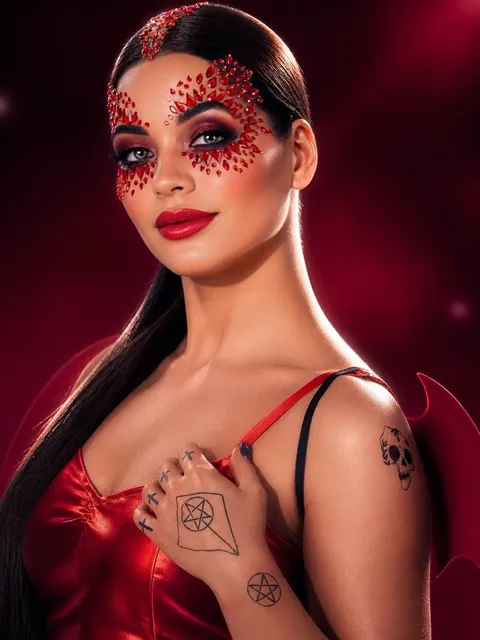 Smiffy's Deluxe Devil Kit Satanic Tattoos Face & Body Jewels & Glitter Pot