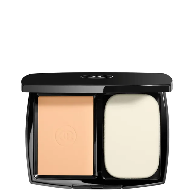 CHANEL Ultra Le Teint Flawless Finish Compact Foundation B40 13g