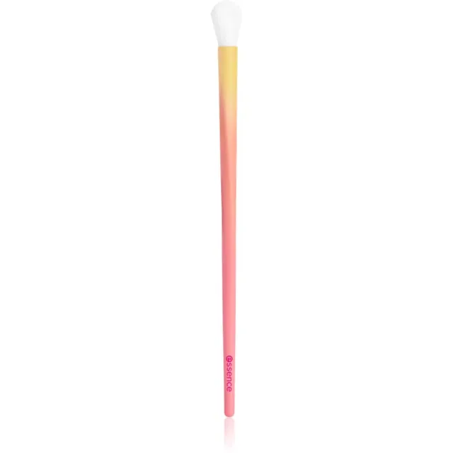 essence BRUSH IT LIKE IT'S ART blending brush Segamispintsel 01 Blending Is Like Cardio For Artists 1 tk