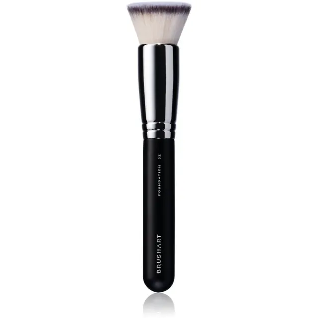 BrushArt Professional B2 Foundation brush Kabuki jumestuspintsel B2 1 tk