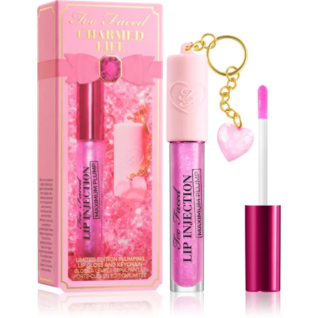 Too Faced Charmed Life Lip Gloss & Key Chain Kauapüsiv huuleläige volüümi lisamiseks varjund Haute Pink 4 g