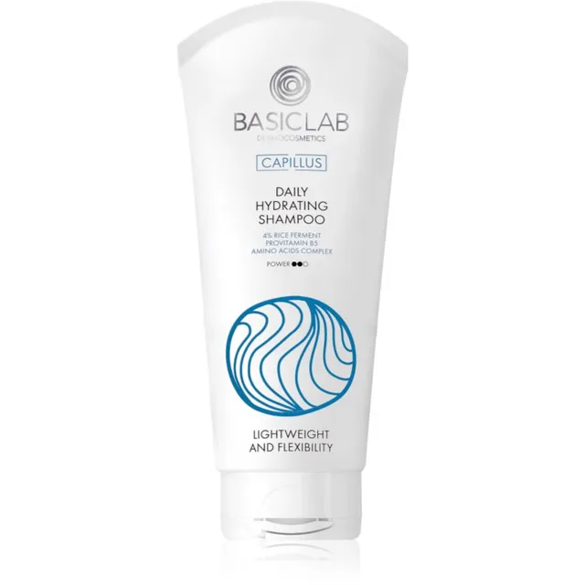 BasicLab Dermocosmetics Capillus Õrn puhastav šampoon kuivale ja tundlikule peanahale 100 ml