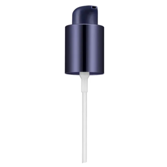 ESTEE LAUDER Double Wear Stay-In-Place Makeup Pump