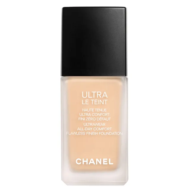 CHANEL Ultra Le Teint Flawless Finish Foundation B20 30ml