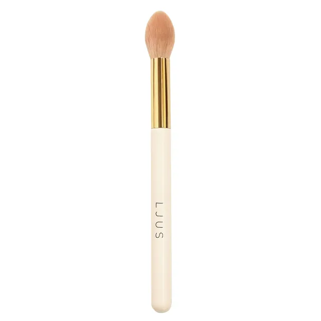 LJUS Powder & Sculpt Brush