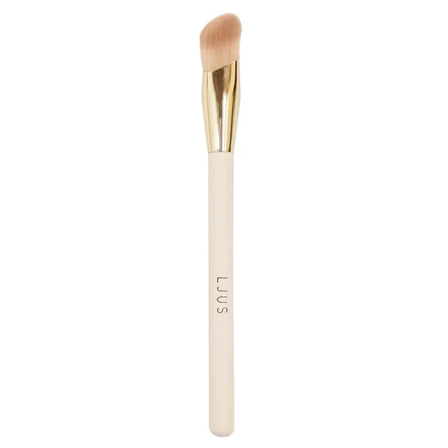 LJUS Conceal & Blend Brush