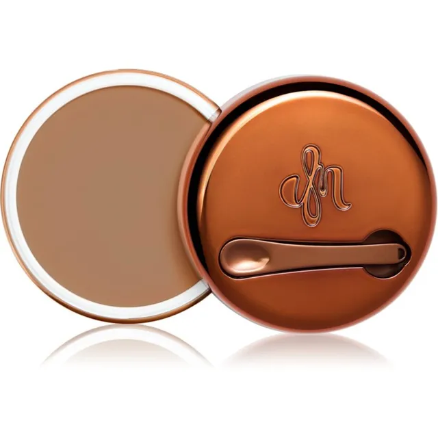 Danessa Myricks Beauty Yummy Skin Blurring Balm Powder Kompaktne jumestuskreem varjund 5.5 - Medium To Tan with Neutral Undertones 18 g