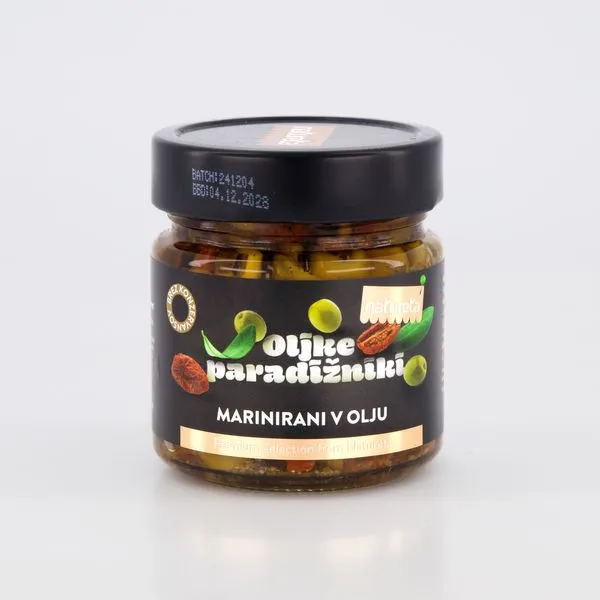 Oliivid ja päikesekuivatatud tomatid 220g Sloveenia