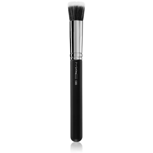 MAC Cosmetics Brush 130S Short Duo Fibre Väike pintsel vedelate, kreemjate ja puudertoodete jaoks 1 tk
