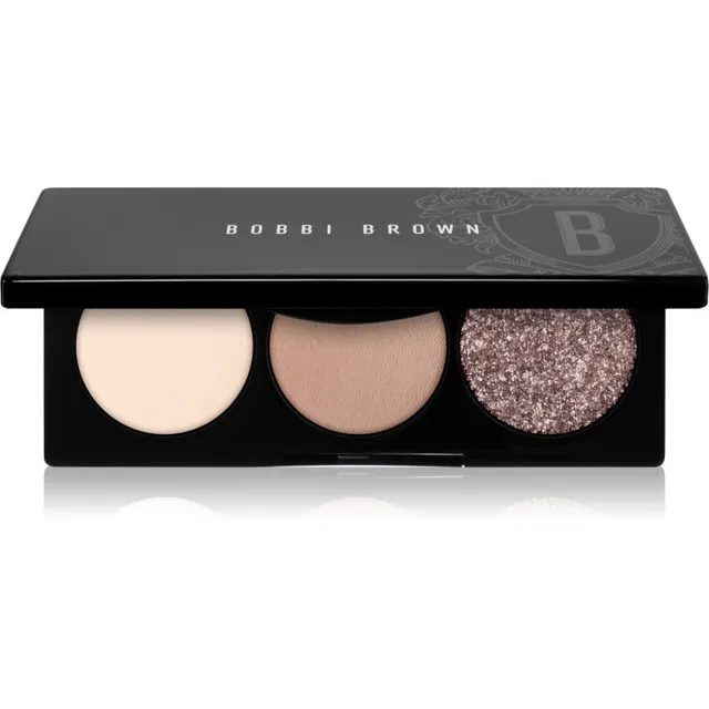 Bobbi Brown Essential Eye Shadow Trios Lauvärvipalett täiusliku ilme jaoks varjund Everyday Greys 4,4 g