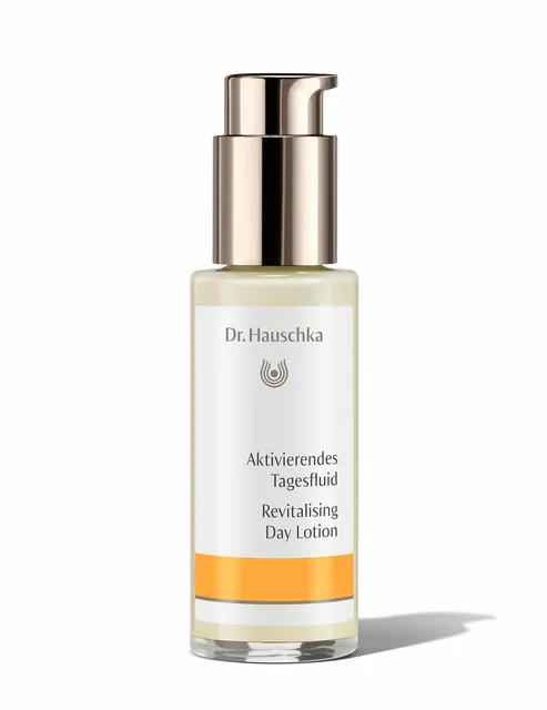 Dr. Hauschka elavdav näopiim