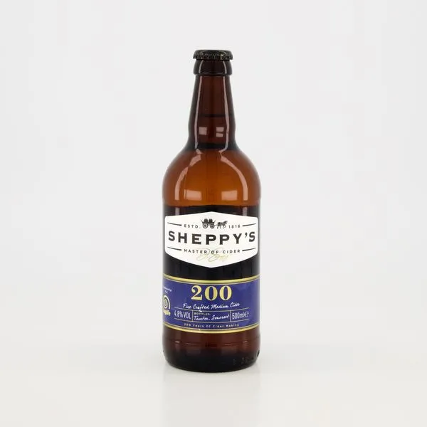 200 fine crafted medium siider poolmagus õunasiider alk.4.8% vol 500ml Suurbritannia