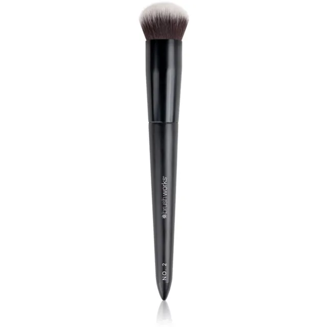 Brushworks Buffing Foundation Brush Jumestuskreemi pintsel tüüp NO. 2 1 tk