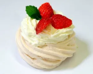Haapsalu Mini-pavlova 120g 2tk