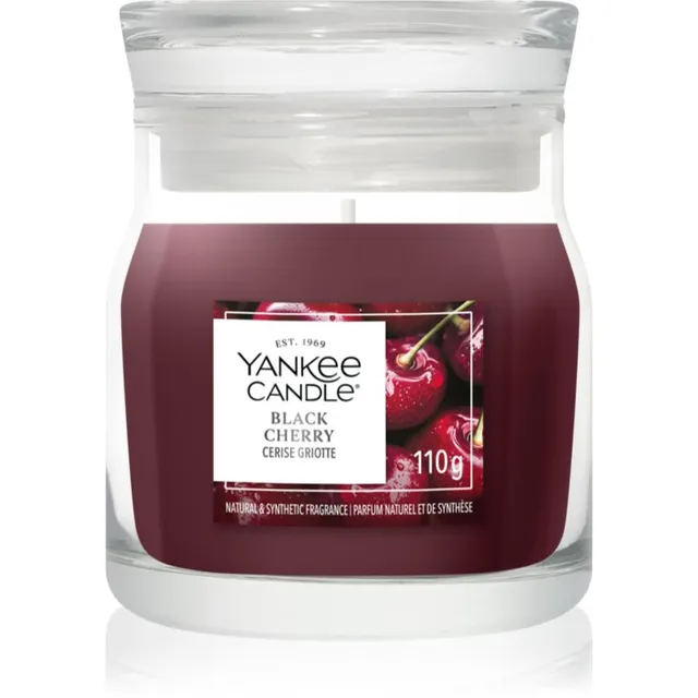 Yankee Candle Black Cherry lõhnaküünal Signature 110 g