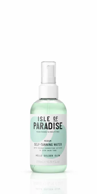 Isle of Paradise Self-Tanning Water isepruunistav kehahooldusvesi