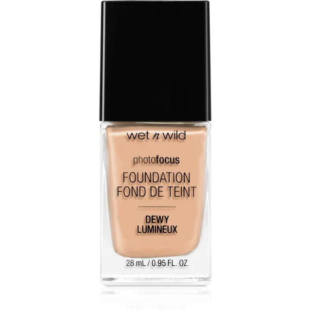Wet n Wild PhotoFocus Kerge tooniv niisutaja sära andva efektiga varjund Nude Ivory 28 ml