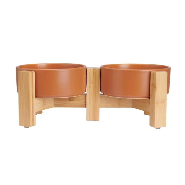 Basic Elevated kausside komplekt alusel, punakaspruun