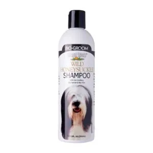 Bio Groom Wild Honeysuckle metskuslapuuga šampoon koerale ja kassile 355ml