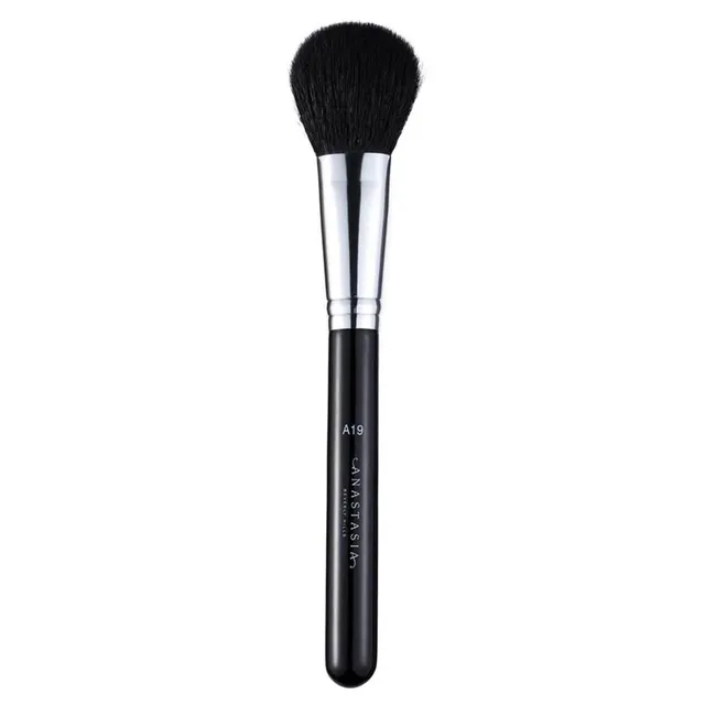 ANASTASIA BEVERLY HILLS Blush Brush