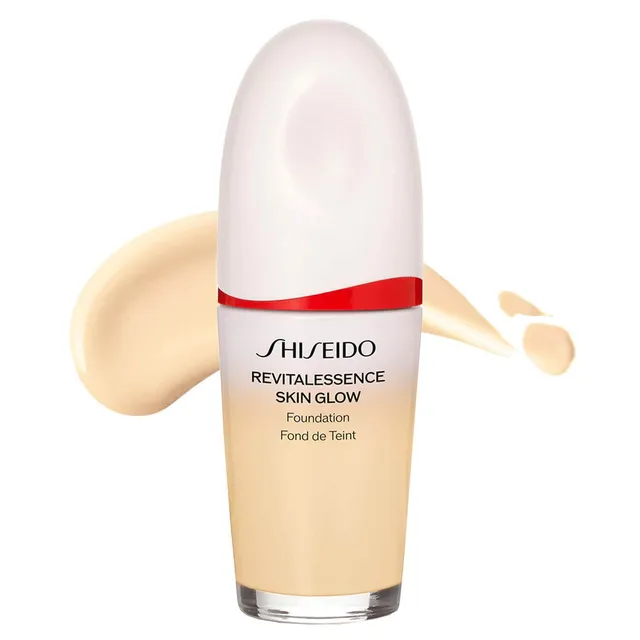 SHISEIDO Revitalessence Skin Glow Foundation SPF30 No.120 Ivory 30ml