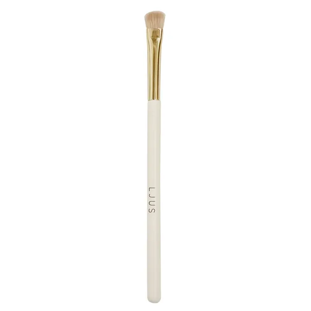 LJUS Eye Blender Brush