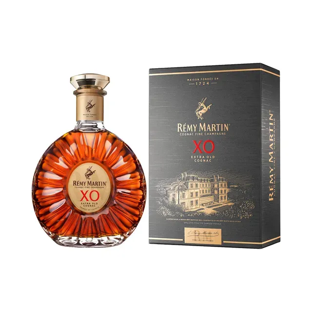 Konjak REMY MARTIN XO karbis**, 70 cl (ETTETELLIMISEGA 2 PÄEVA)