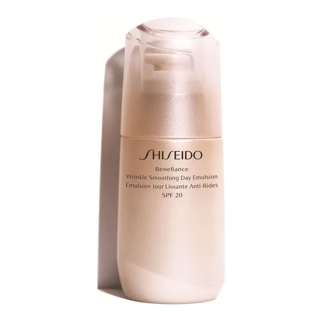 SHISEIDO Benefiance Wrinkle Smoothing Day Emulsion SPF20 75ml