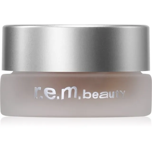 Ariana Grande R.E.M. Sweetener Concealer Niisutav peitekreem varjund Medium 4 N 8 g